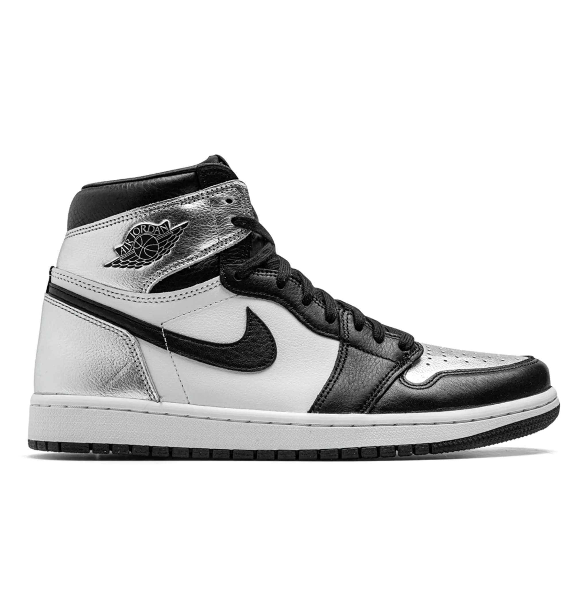 Air Jordan 1 Retro High OG "Silver Toe"